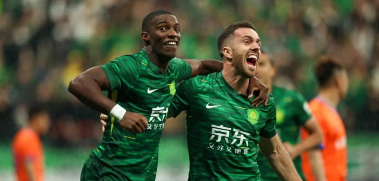 广东大胜江苏！徐杰王洪泽砍33分，4替补齐发挥，奎因陈家政打铁