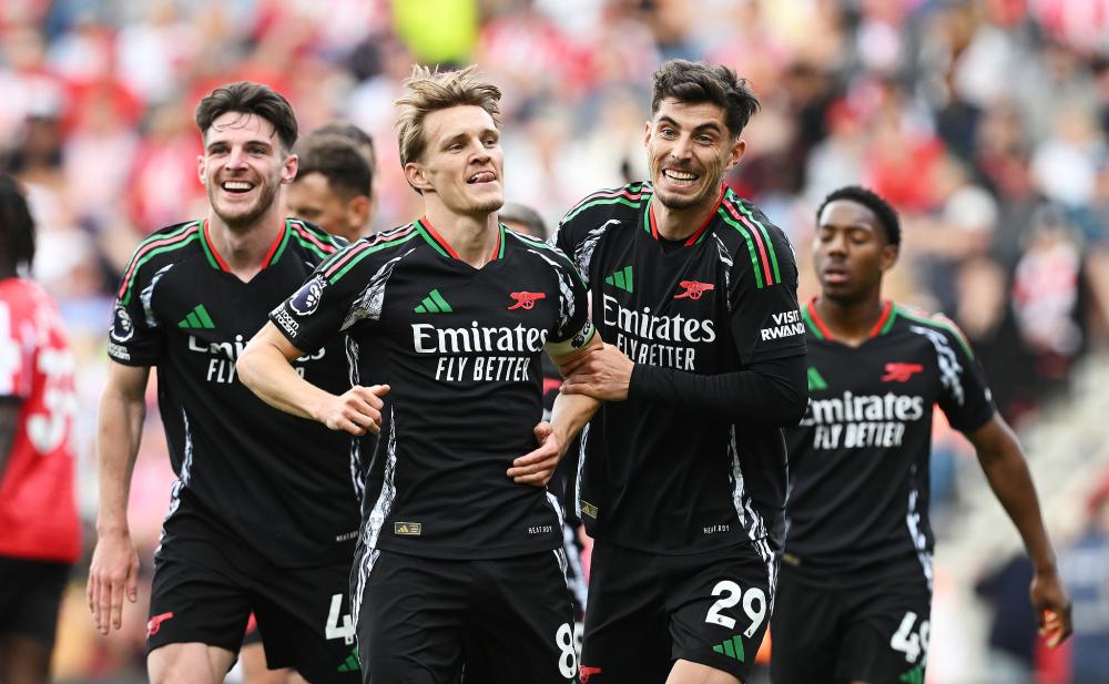 全运会排球女子成年组1／4交叉赛江苏女排完胜辽宁 挺进四强